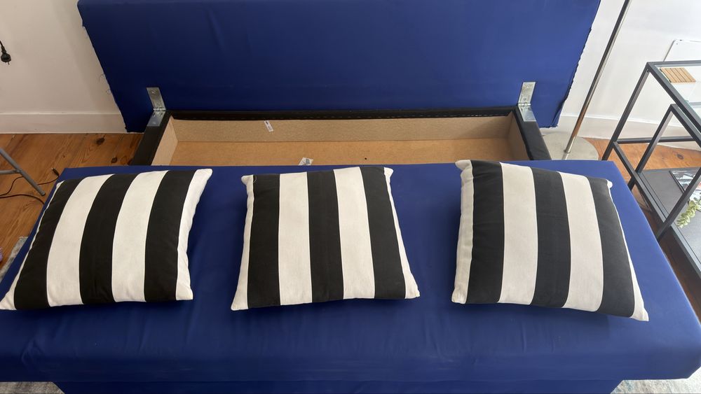 URGENTE Sofá-cama IKEA com arrumação – Bom estado