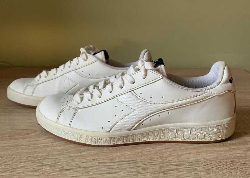 Кроссовки nike adidas diadora geox  asics