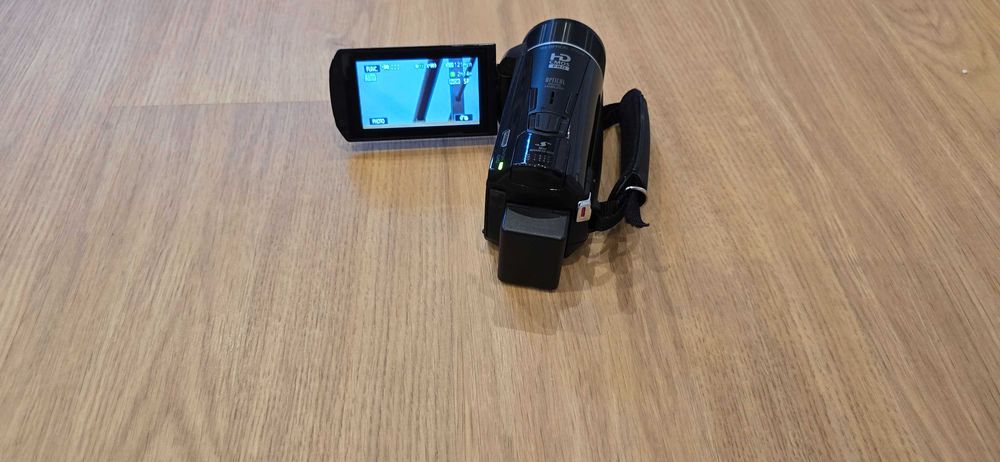 Câmara de vídeo Canon Legria HF M56