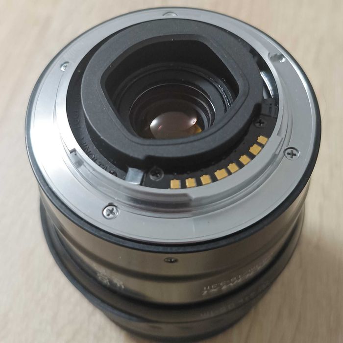 Obiektyw Minolta AF 28–105 mm f/3.5–4.5