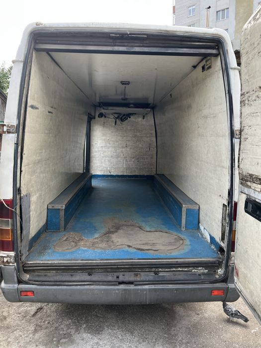 Мерседес Спрінтер