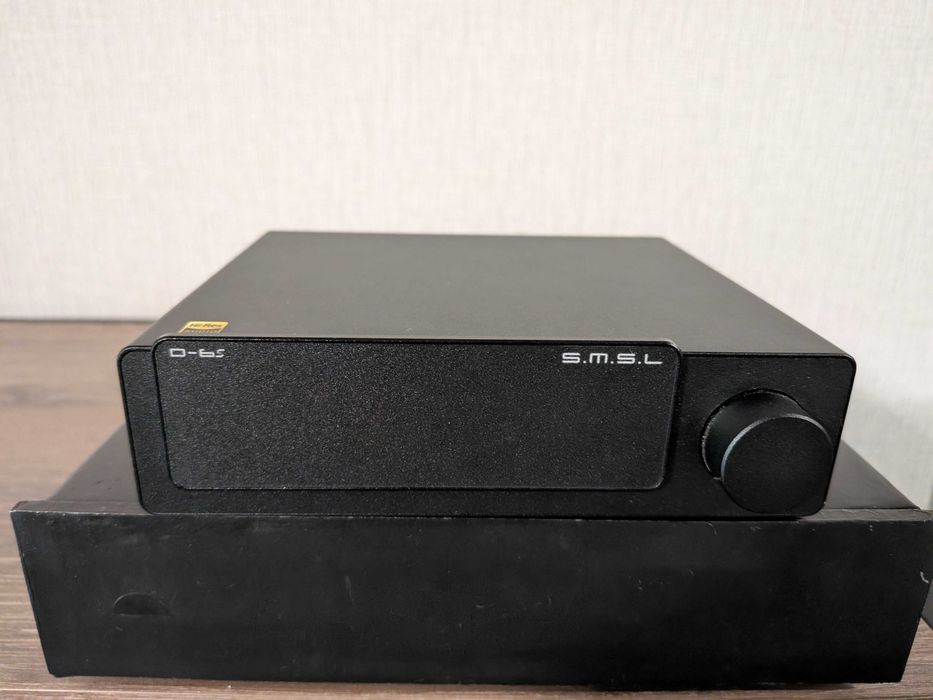 Балансний DAC ЦАП SMSL D6s з регулюванням гучності та пультом