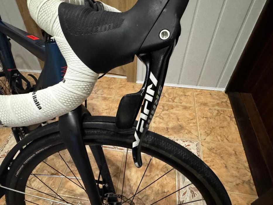 Rower Gravel elektryczny Boardman ADV 8.9E 1x11 Fazua 50