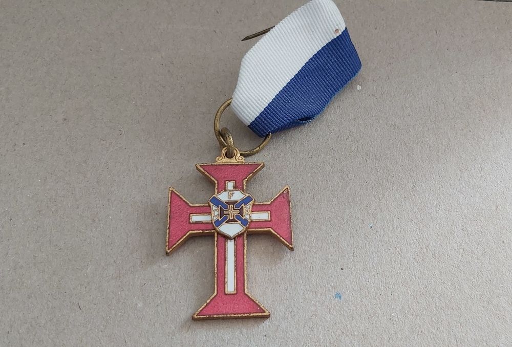Belenenses - Rare National Champion Athlete Medal