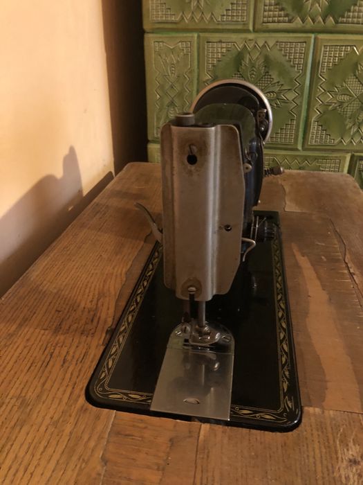 Maszyna do szycia „pokój”