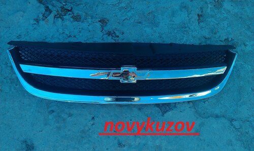 Решітка радіатора Chevrolet Lacetti