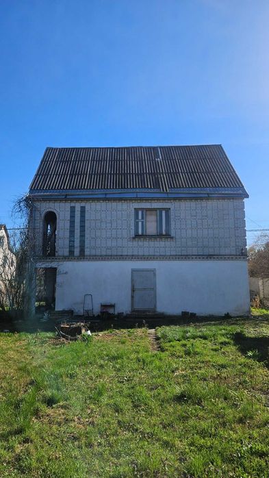 Продаж будинку  Підгірці Новообухівська траса Блакитне Озеро!