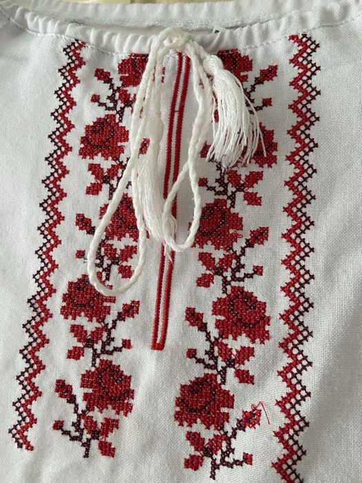 Вишиванка для дівчинки
