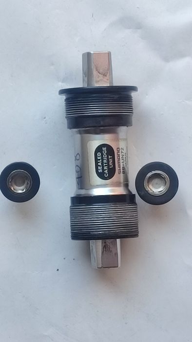 Kaseta suport Shimano XT ,  BB-UN72 , BC  1.37 ,  68