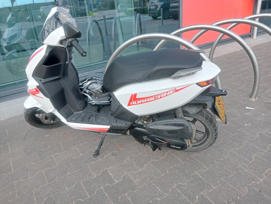 Scooter 50cc branco