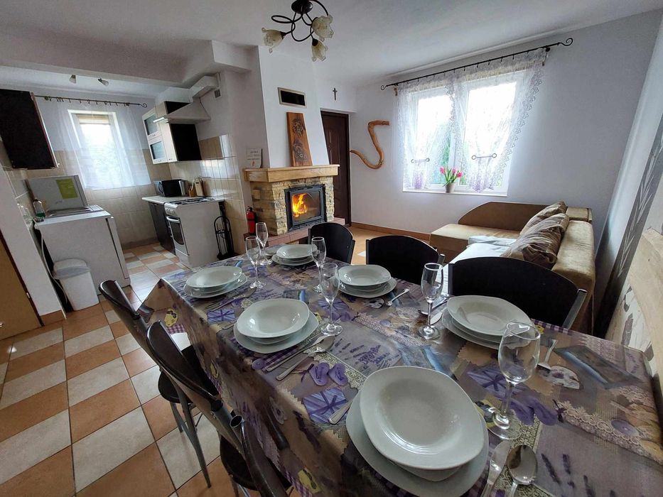 Domki w Gornym końcu Bieszczady Terka