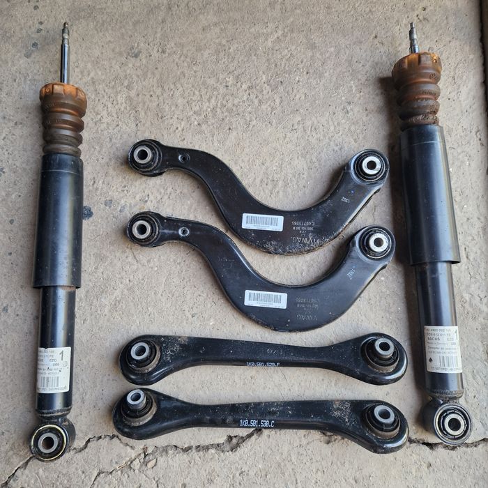 Подрамник задній passat b 7 2013рік Європа