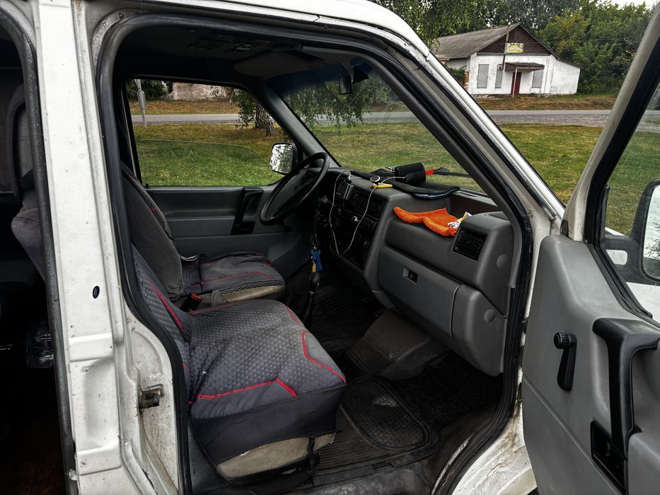 Volkswagen Transporter 1993 VIN WV2ZZZ70ZPH132967 фото оголошення 8 з 11