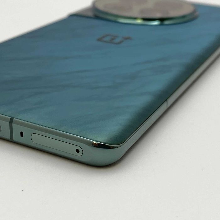 New Oneplus 12 512GB 16GB DUAL SIM