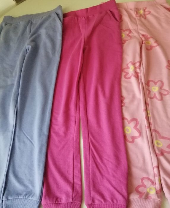 Spodnie dresowe dla dziewczynki 134