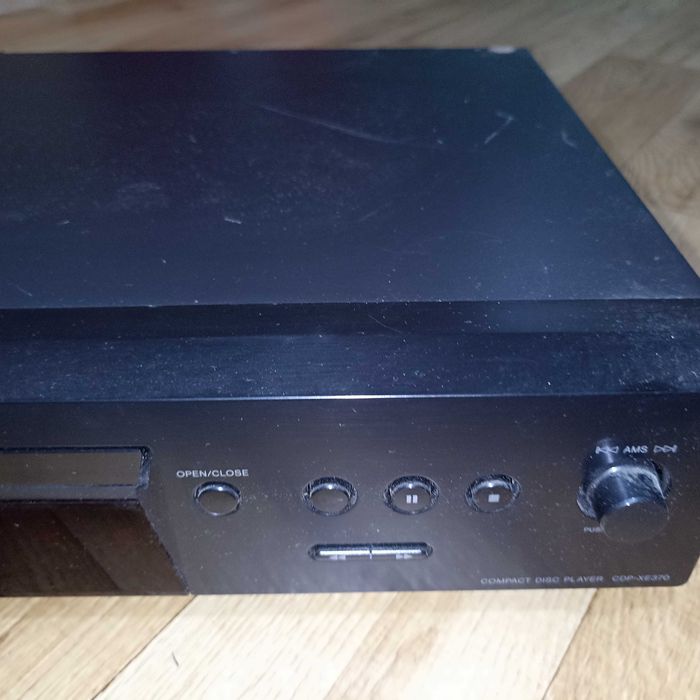 Odtwarzacz CD Sony CDP-XE370