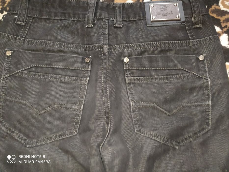 Продам чоловічі джинси