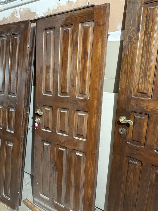 Sprzedam drzwi drewniane