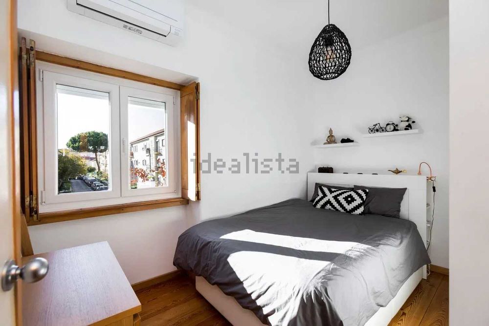 Apartamento com 2 quartos e 1 casa de banho