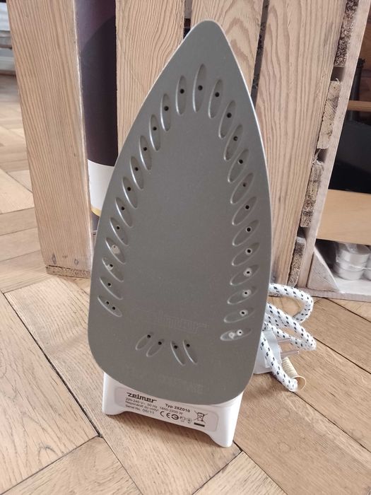 Żelazko Zelmer typ  28Z010