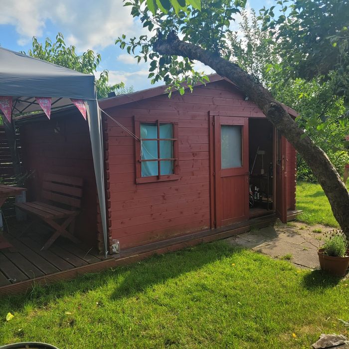 Działka  z altaną ROD