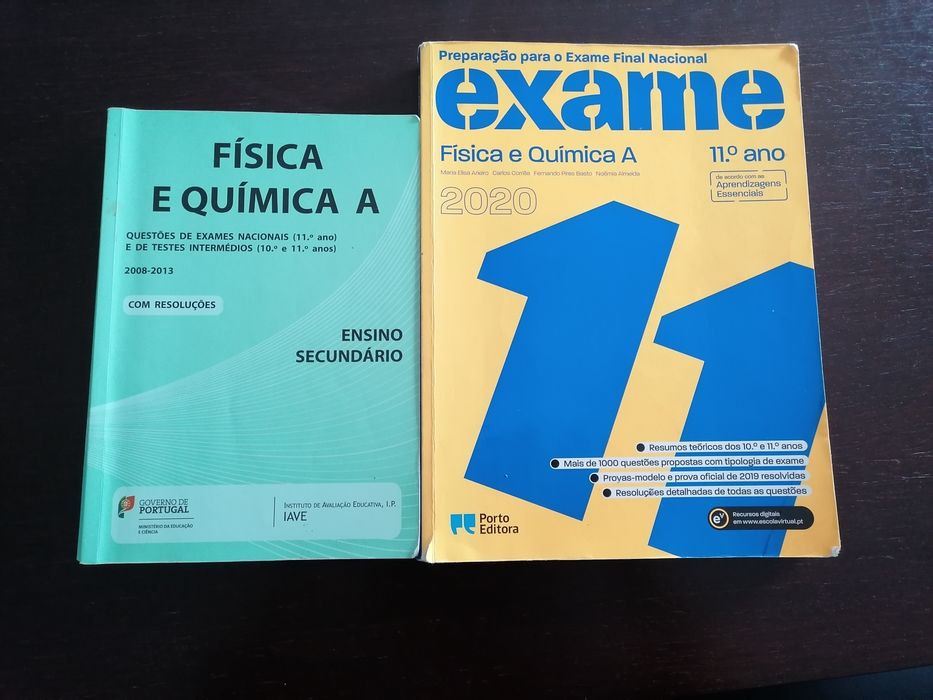 Livro exame Fisica e química 11