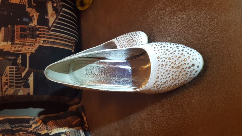 Туфли белые, свадебные