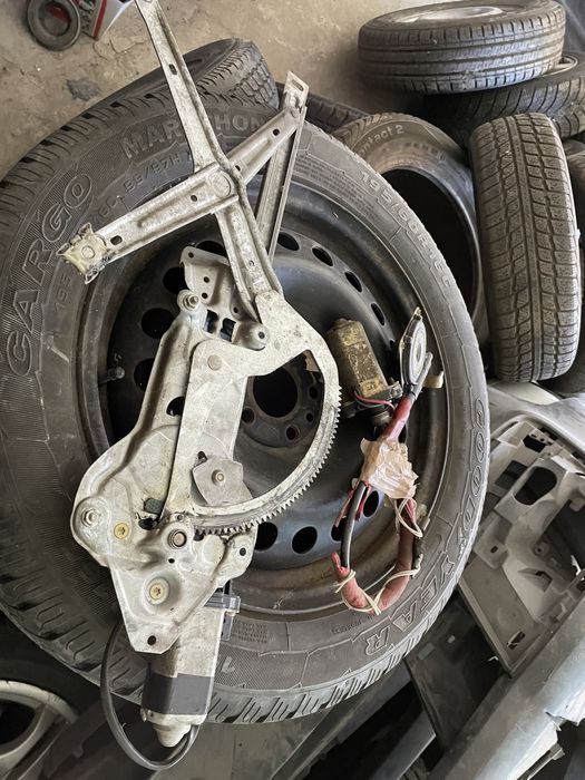 Мото стеклоподъемник BMW e34 5 series 520 525 530 інші мото