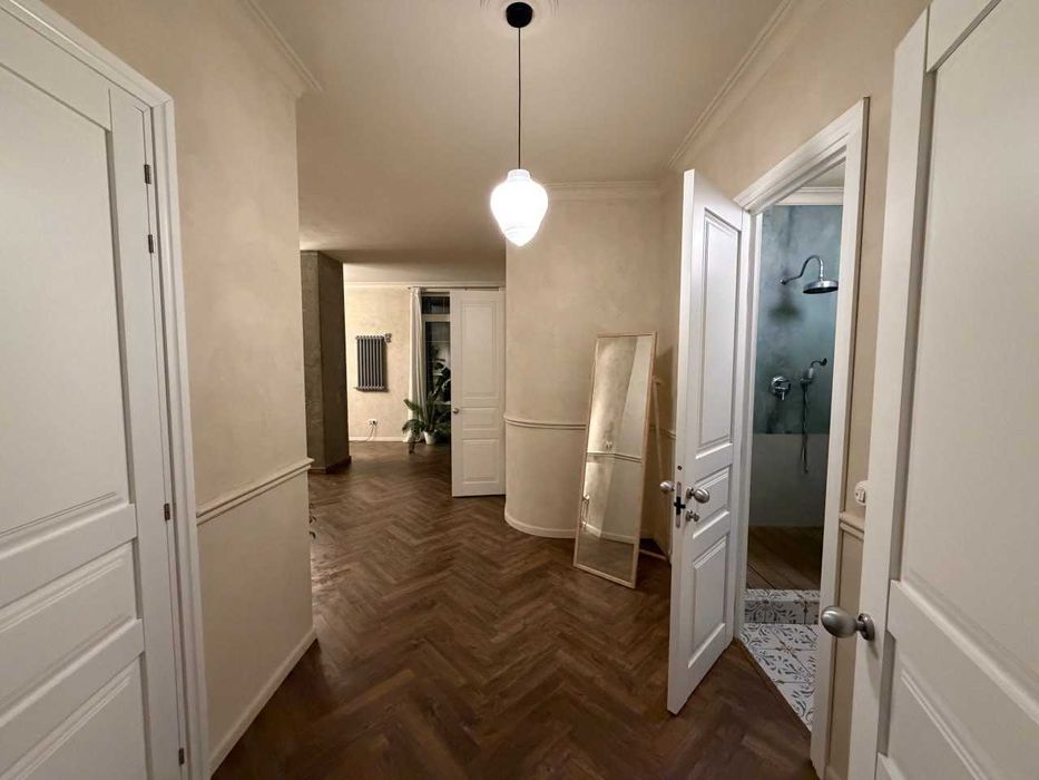 Продаж 2к квартири Клубний Дім «Classic Hall» центр новобудова