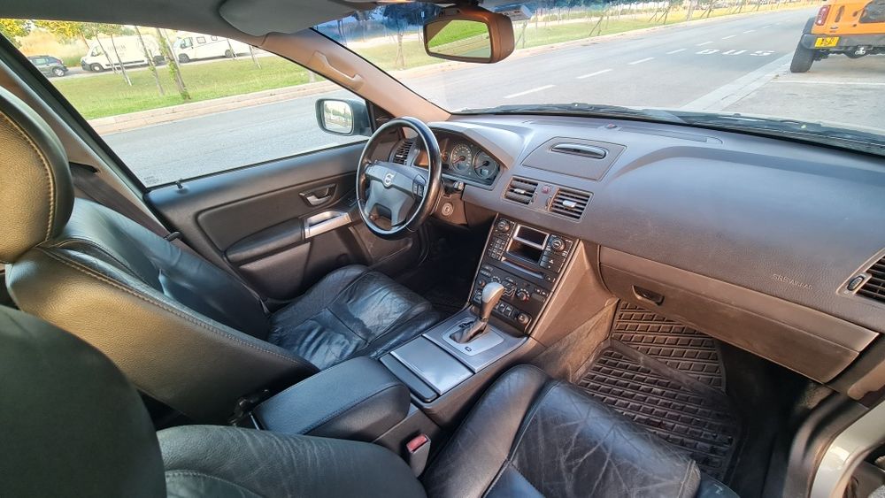 Volvo XC-90 2004 D5 automático