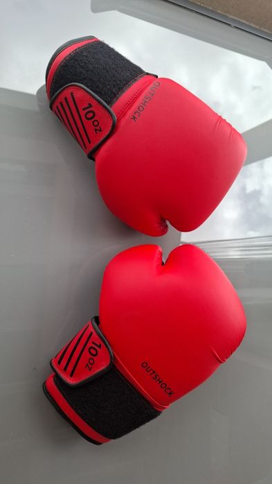 Saco e luvas boxe