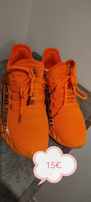 Women's Running Shoes