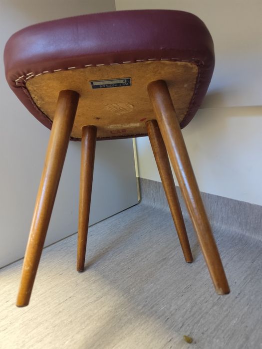 Taboret patyczak lub zydel typ 270-25 PRL