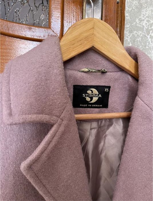 Пальто жіноче