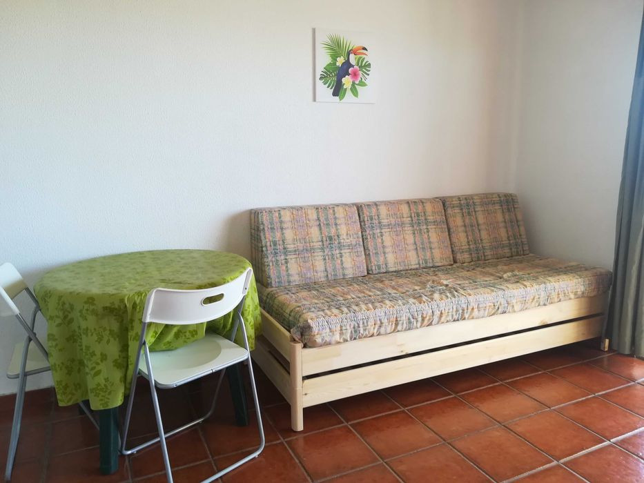 Penthouse em Vilamoura com piscina, varanda e vista de sonho mar e golfe