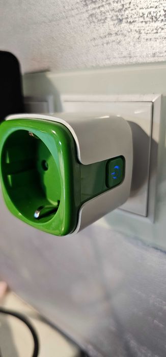 Inteligentne gniazdko Wi-Fi | Współpraca z Google Assistant i Amazon Alexa