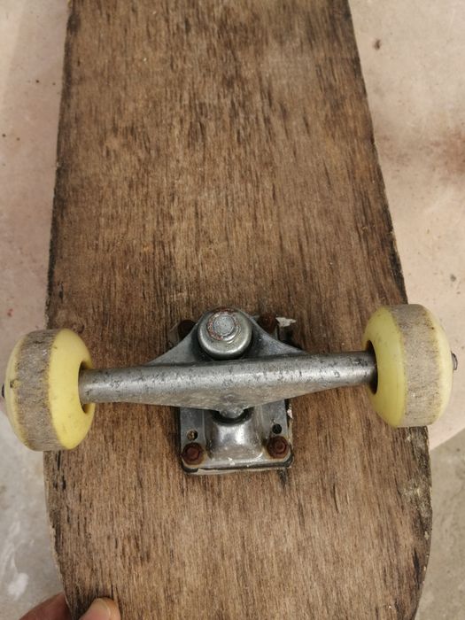 Skepet de marca Deeply usado boas condições