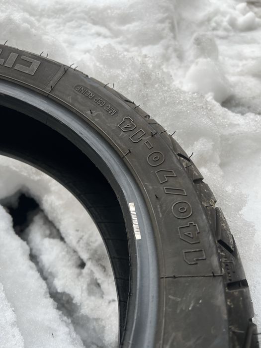 Мотошина Michelin 140/70/14