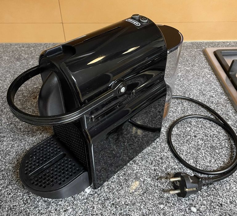 Nespresso DeLonghi para peças