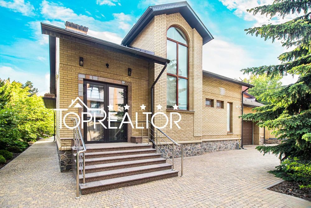 Продам котедж з басейном на Салтівці р-н м. Студентська Салтовка