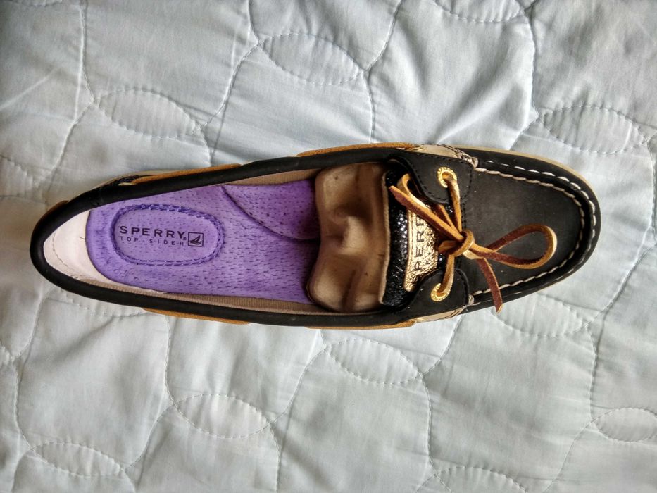 Новые кожаные макасины  SPERRY TOP-SIDER   размер 38.