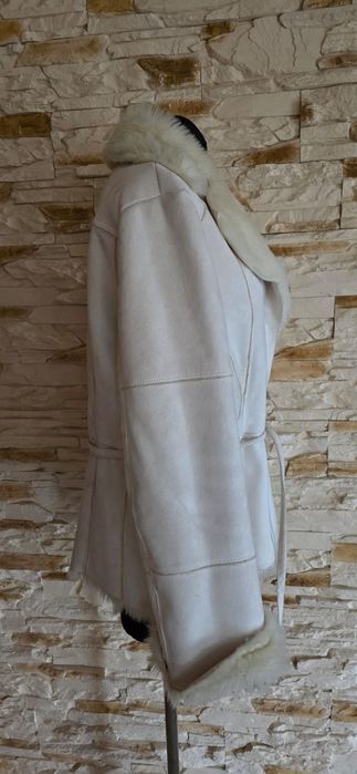 Beżowy kożuszek z futerkiem Lindex, rozmiar L