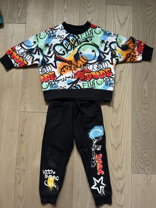 Next dres grafitti spodnie bluza 3-4 lata 104 cm