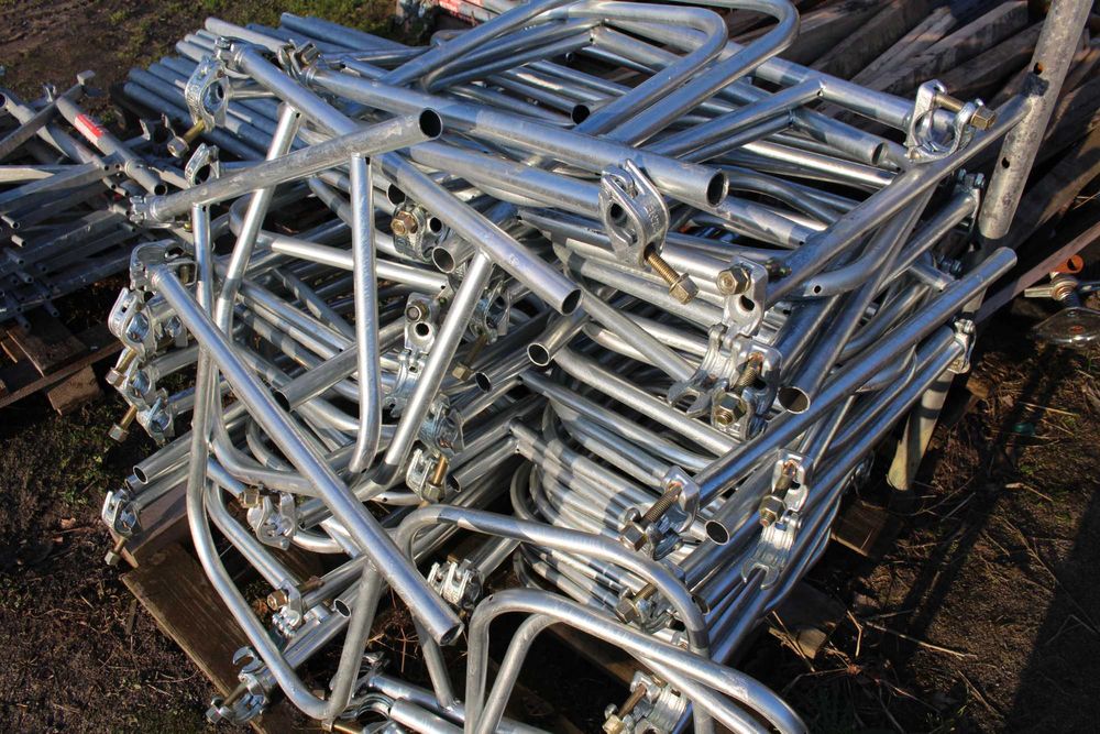 Rusztowanie elewacyjne plettac 9x8m powierzchnia robocza 72m2