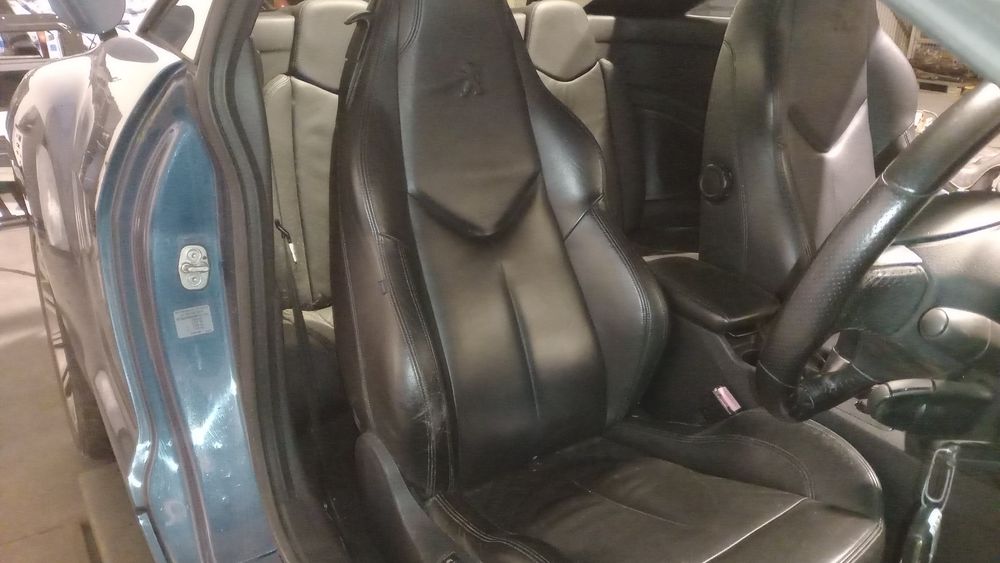 Conjunto de bancos PEUGEOT RCZ