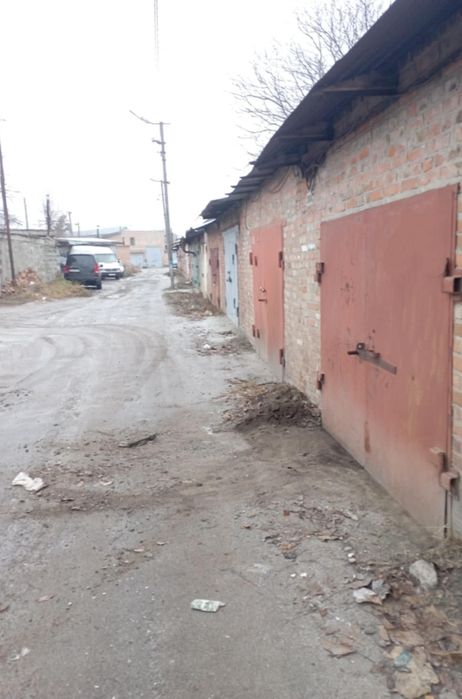 Гараж в кооперативі "Зірка"