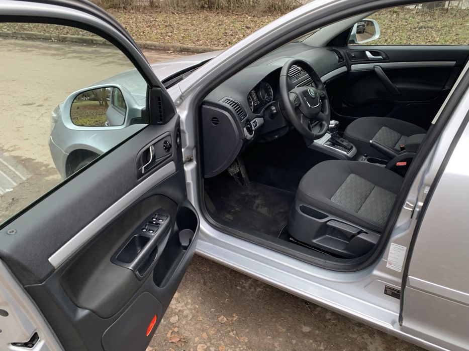 Шкода А 5 2.0 Дизель ,Автомат