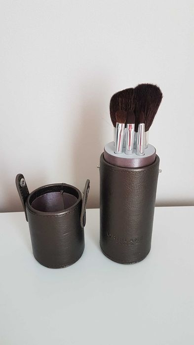 Zestaw 5 pędzli do makijażu oriflame w etui 5szt