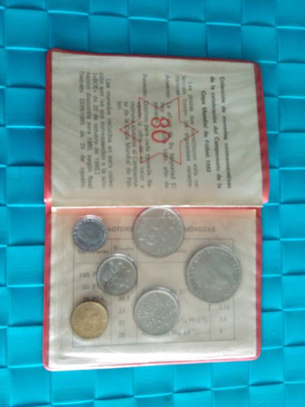 Várias moedas eapanholas