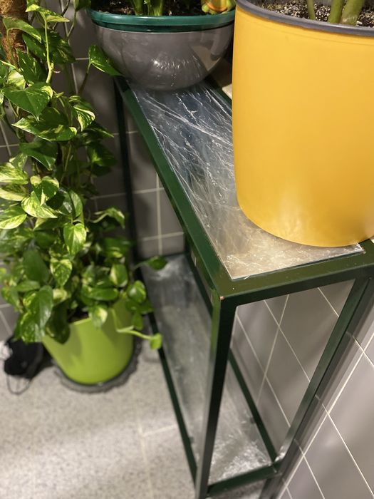 Estante de ferro para arrumação ou decoração